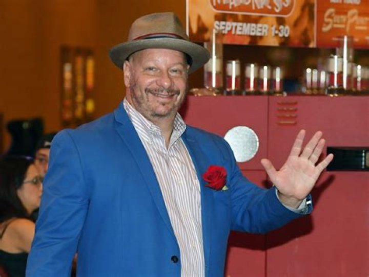 Jeff Ross Net Worth, Age, Height, Bio, Birthday, Wiki!